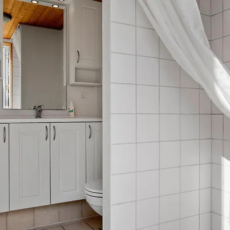 Nyaraló 4 Bedroom Pet Friendly In Strandby